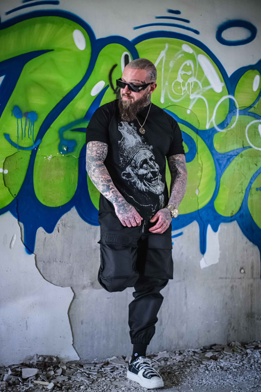 T-shirt Cannibal - "Look"